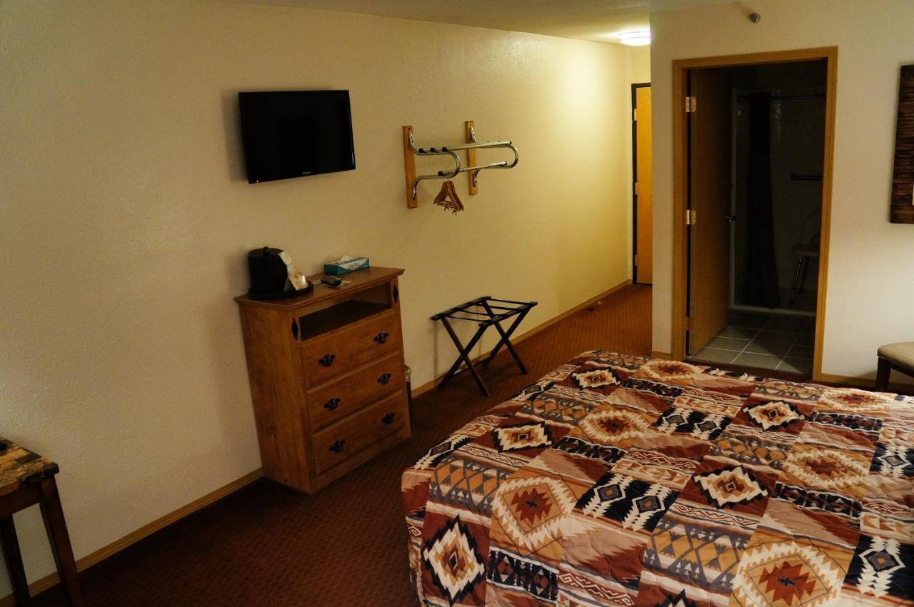 Fort Randall Casino&Hotel Pickstown Esterno foto